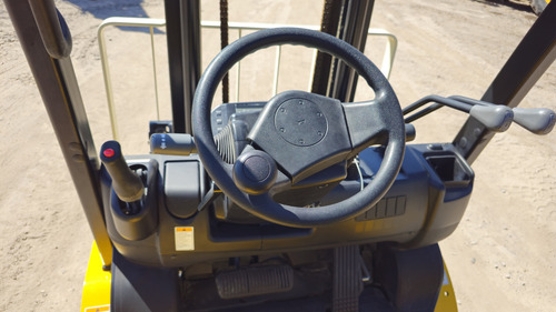 2021 Montacargas Gdp25mx Para 2490 Kg. Yale Diesel