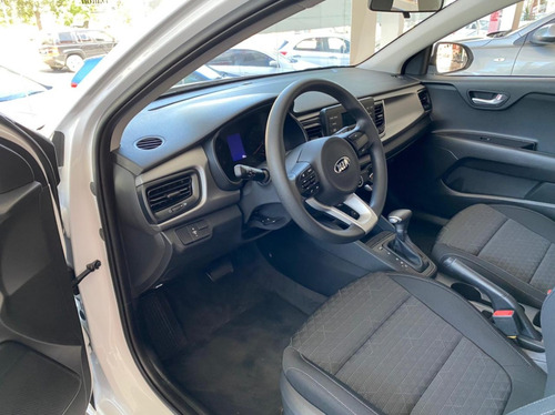 Kia Rio Sedan L At 2021