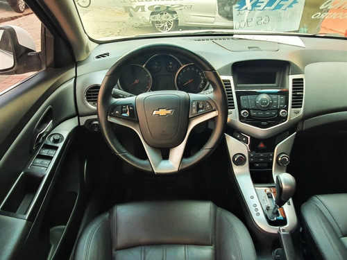 Imagem 17 de 18 de Chevrolet/ Cruze Sedan 2016 Lt 1.8 Automático 6 Marchas