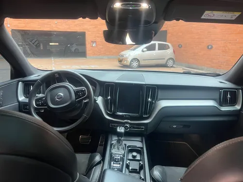Volvo XC60 2.0 T5 Awd R-design