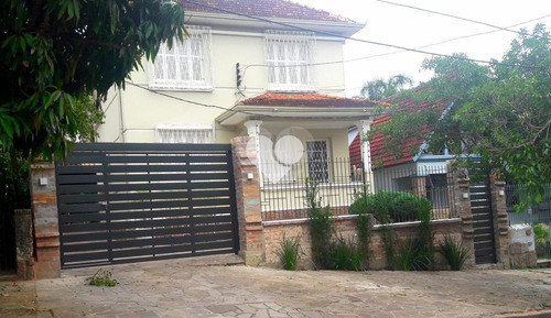Imagem 1 de 21 de Excelente Casa 04 Dormitórios E 6 Vagas De Garagem No Bairro Petrópolis. - Reo417263