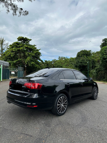 Volkswagen Jetta 2.0 Tsi Highline 4p