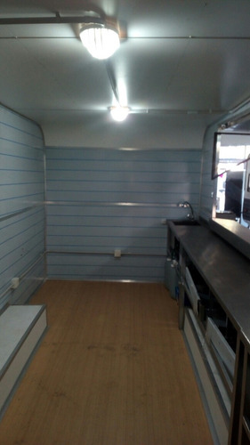 Lomas Camping Food Truck 450 Ronik Full