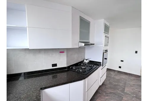 Venta De Apartamento De 231mt2 En Miraflores, Oeste De Cali, 7231.
