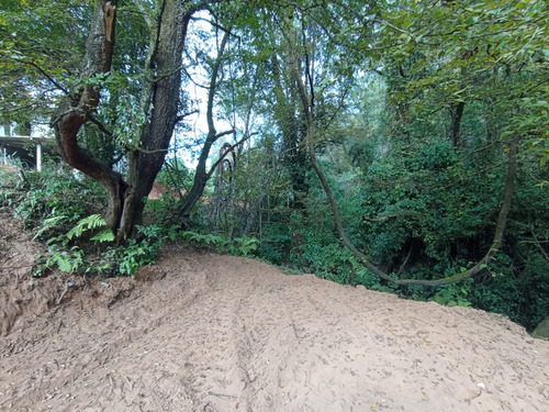 Terreno En Valle De Bravo Casas Viejas