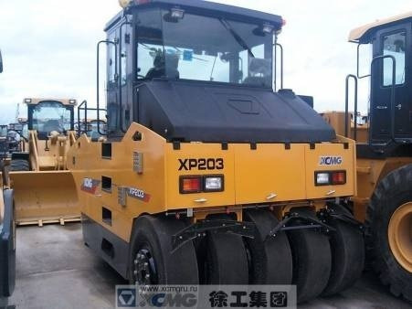 Rodillo Sobre Neumáticos Xcmg Xp203 (9 Neumaticos - 20 Ton )