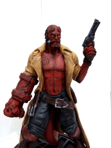 Hellboy -impresión 3d - 30cm. De Altura