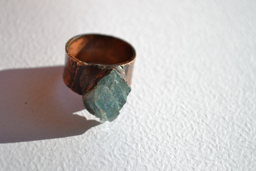 Imagen 3 de 9 de Anillo Piedra Natural Aguamarina Con Cobre, Joyeria