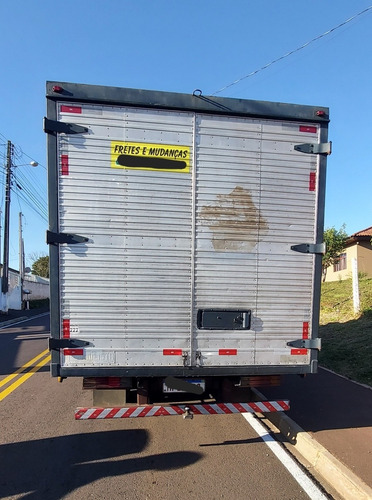 Imagem 21 de 25 de Iveco 3515 Baú De 4.50 Carga Seca