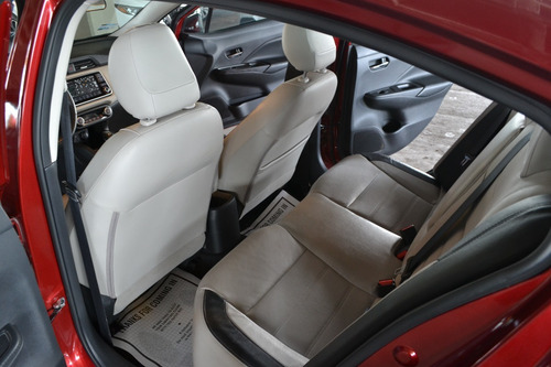 Imagen 9 de 12 de Nissan Versa