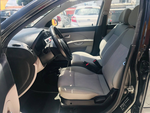 Imagem 6 de 10 de Kia Picanto 1.0 Ex 12v Gasolina 4p Manual