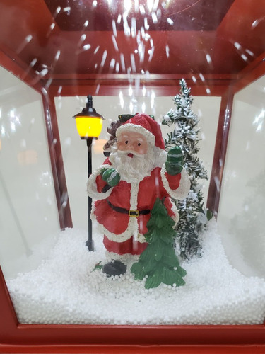 Imagen 2 de 3 de Farol Navideño Rojo Santa Claus Con Base Y Luz Led