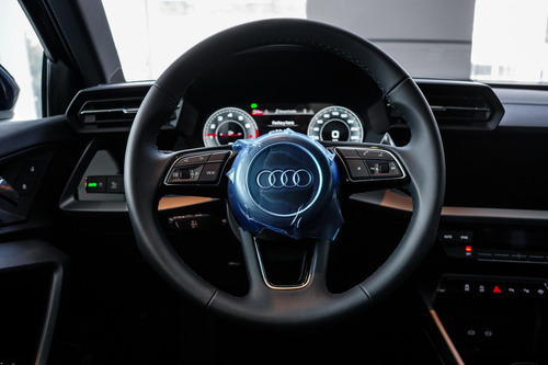 Audi A3 1.4 Sedán 35tfsi Select At Dsg