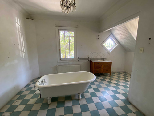Oficina En Venta, Barrio Italia (85407)