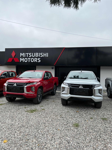 Mitsubishi L200 2.4 Di-d High Power 181cv Cuero