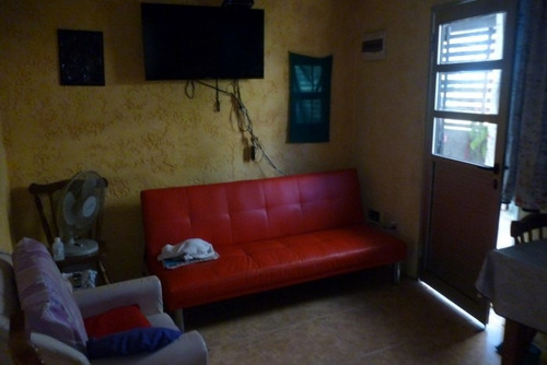 Venta Casa De 2 Dorm + Apto Sobre Rambla