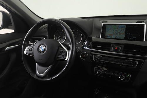 BMW X1 2.0 Sdrive 20i Sportline 192cv