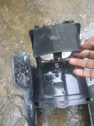 Imagen 3 de 10 de Repuestos De Moto Burgman 400an