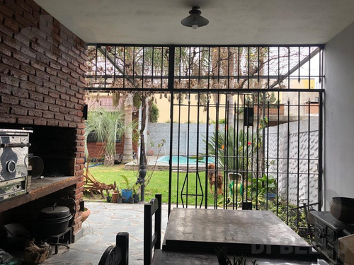 Imagen 5 de 8 de Casa - Zarate