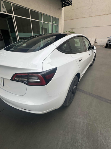 Tesla Model 3 Blanco