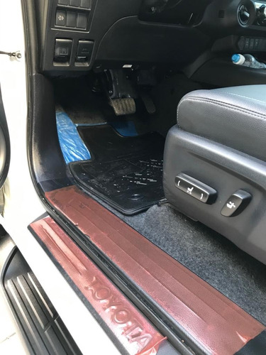 Toyota Hilux 2.8 Cd Srx 4x4 At 2020 Diesel 46655831