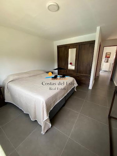 Casa En Venta A Estrenar En Altos De Pinares, 3 Dorm.,2 Baños, Piscina Climatizada!!