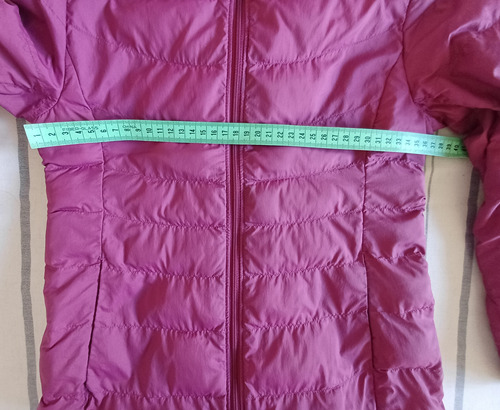 Campera Uniqlo Nena 7-8 Años (Usado)