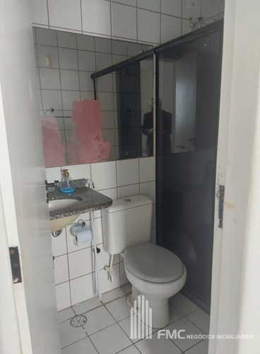 Imagem 8 de 16 de Apartamento Padrão Com 3 Quartos No Edf. Debora - Al588-l