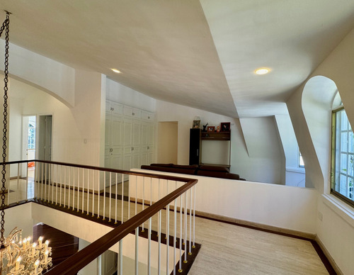 Alto Hatillo/av El Arroyo/casa Remodelada/en Venta Y Alquiler