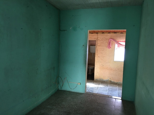 Venta Casa 3 Dormitorio Camino Maldonado Jardin Fondo Garaje