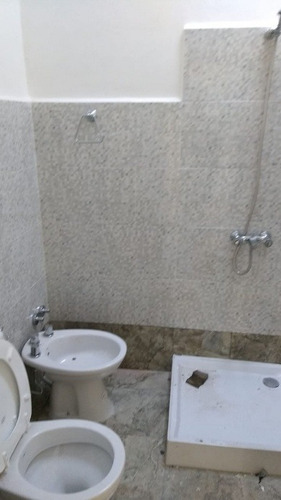 Imagen 9 de 14 de Casa Ph En Venta En Moron Sur