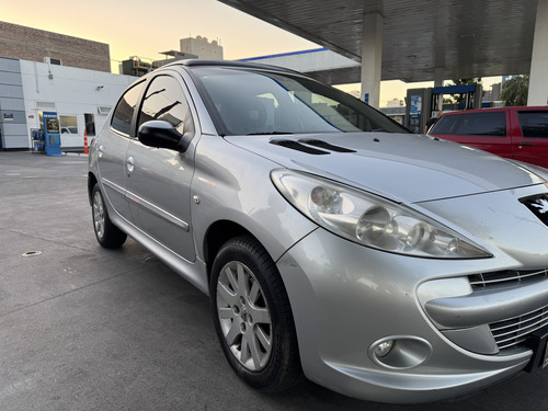 Peugeot 207 1.6 Feline 106cv