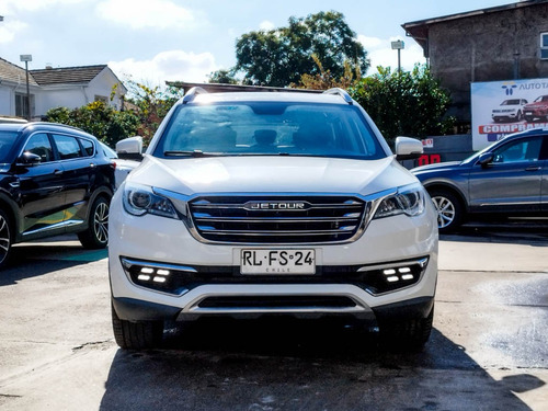 Jetour X70 GLX 1.5 AT