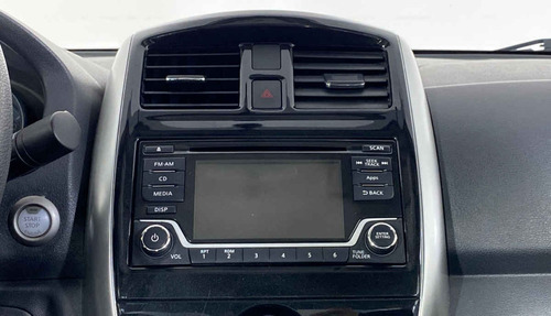 Imagen 14 de 15 de 120930 - Nissan Versa 2016 Con Garantía