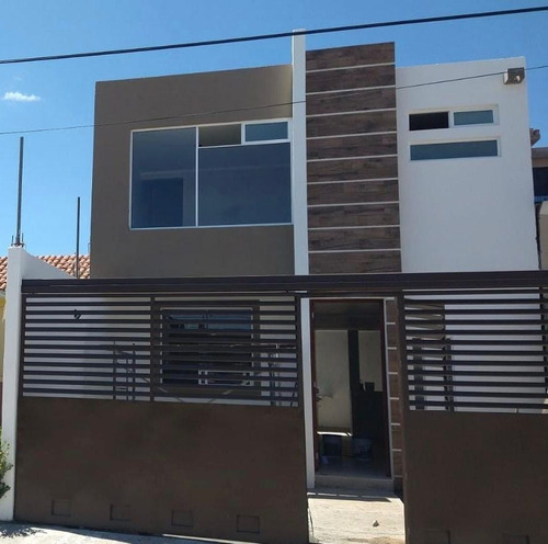 Se Vende Casa Recien Remodelada En Fracc Los Tuzos 