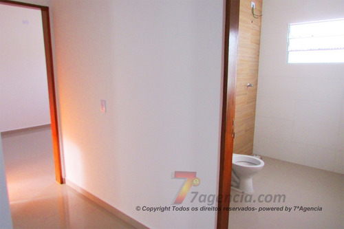 Imagem 19 de 24 de Casa Em Itanhaem Nova 2 Dorms Sendo 1 Suite Piso Porcelanato Espaço Gramado Garagem 3 Carros