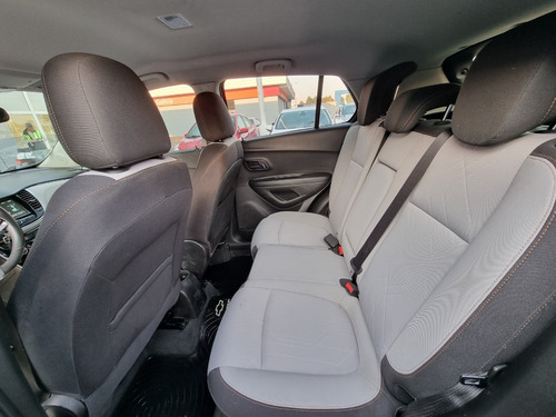 Imagen 12 de 17 de Chevrolet Tracker 1.8 Ltz Mt Ga