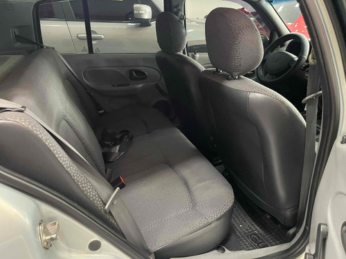 Renault Clio 1.0 CAMPUS 16V FLEX 4P MANUAL