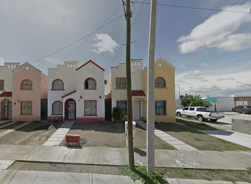 Venta De Casa En Remate Bancario En Colonia Terranova Mazatlan Sinaloa J.c