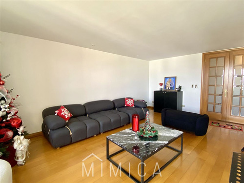 Departamento En Venta De 4 Dorm. En Vitacura