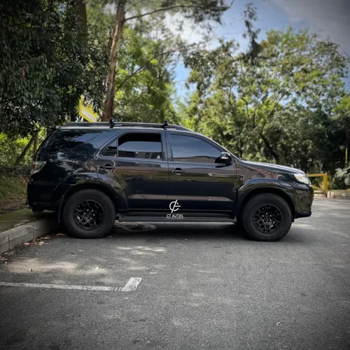 Toyota Fortuner 2.7l