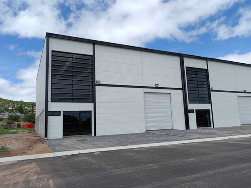 Bodegas En Renta Cerca Del Parque Industrial Queretaro 360m2 En 36k . Gps