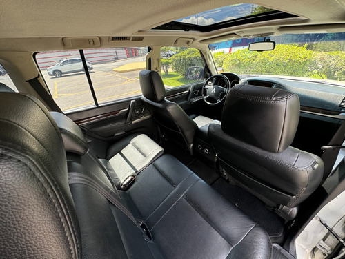 Mitsubishi Pajero Full 3.2 Hpe Aut. 5p