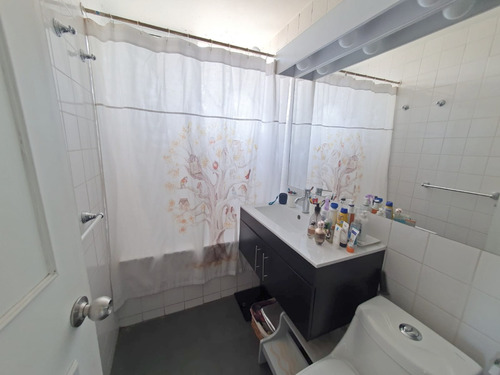 Depto. Las Condes 3 Dorm. + Servicios