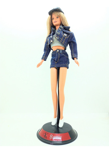 Muñeca Barbie Calvin Klein 30cm + Accesorios Completos