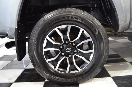 Imagen 14 de 14 de Toyota Tacoma 4x4 Trd Sport 2021