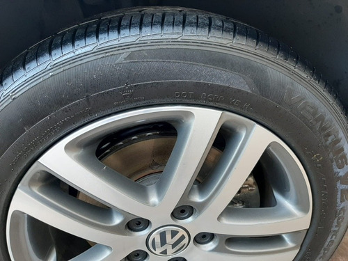 Imagen 14 de 15 de Volkswagen Jetta 2017 2.5 Trendline Mt