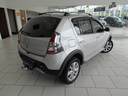 Renault Sandero 1.6 Stepway 16v Flex 4p Automático