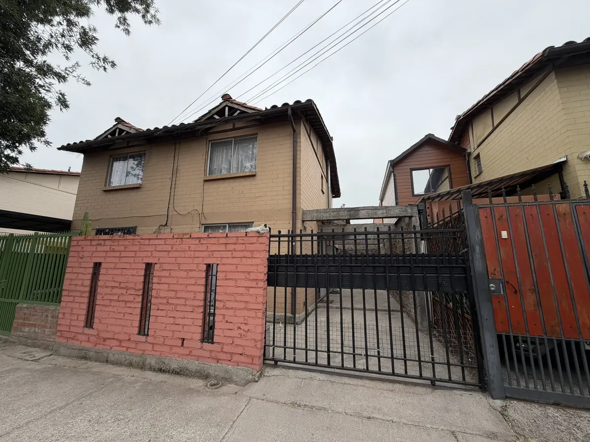 Imagen 1 de 18 de Casa En Abisinia Con Calle Israel Maipú