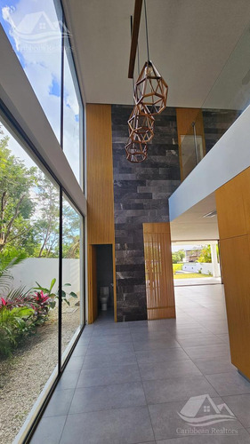 Casa En Venta En Lagos Del Sol Cancun
